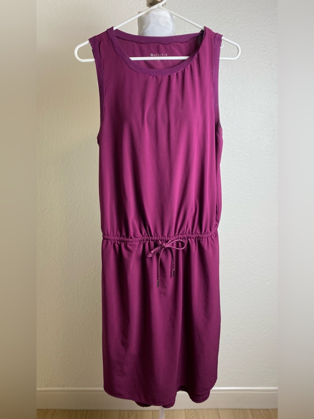 Athleta Sleeveless Drawstring Midi Dress in Berry Plum